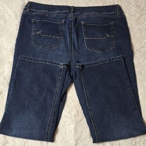 Dark Blue Denim Capri Jeans Size 16 Short
